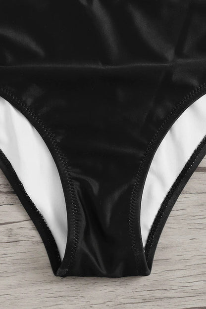 IVELIS | Badpak met Elegante Pasvorm en Tijdloze Stijl voor Strand en Zwembad