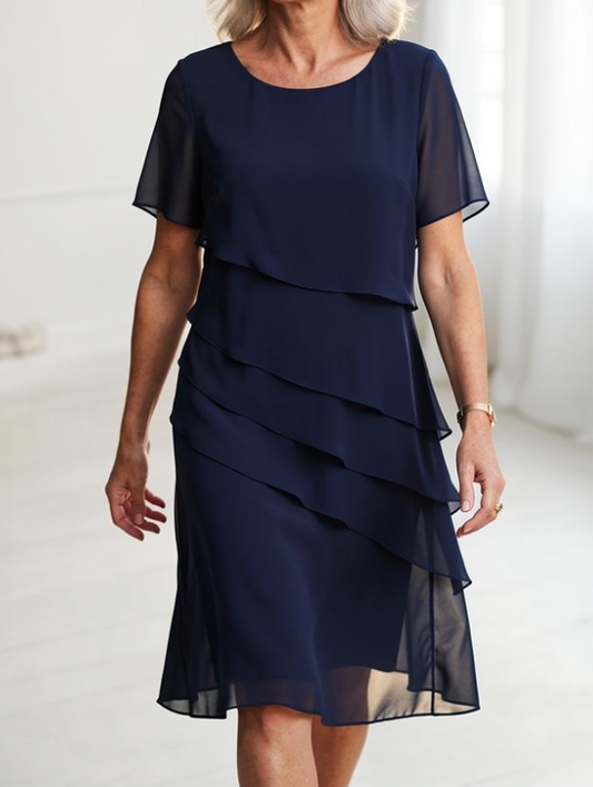 Aurélie | Elegante soepelvallende jurk met ruches