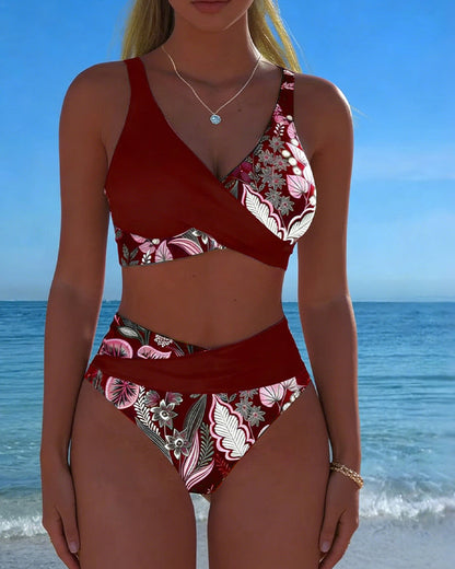 Fiorella | Bikini met bloemenprint en contrastdetails