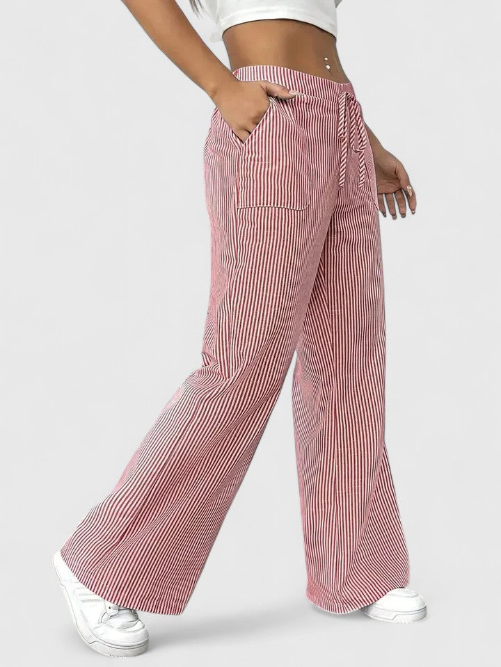 ODELIA | Ruime en comfortabele broeken met elegante details