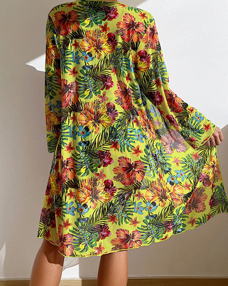 Fleurine | Bikini met bloemenprint en strandcover-up