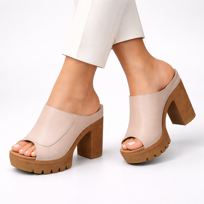 Nore | Comfortabele Plateau Muiltjes 1+1 GRATIS
