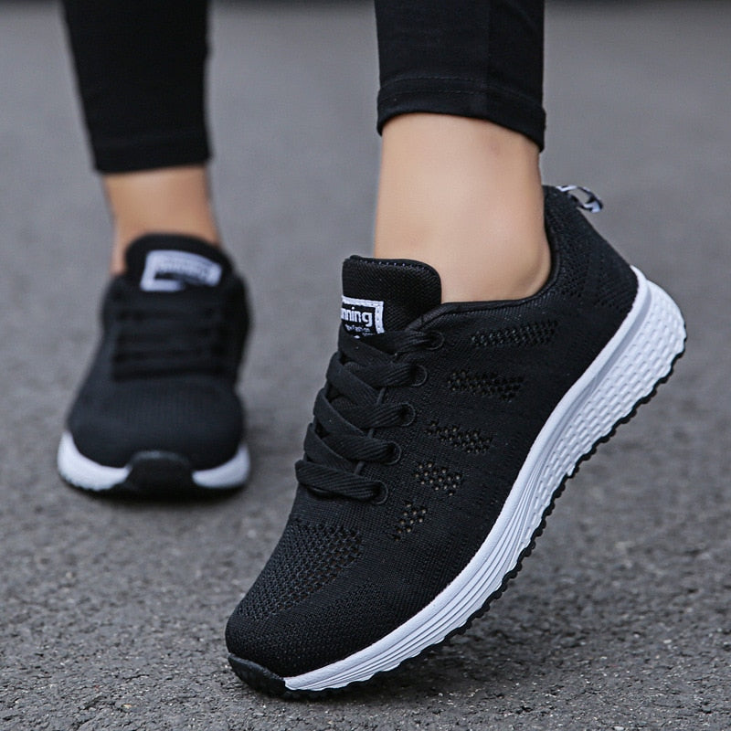 KAELIS | Ergonomische Sneakers Lichtgewicht & Stabiele Grip