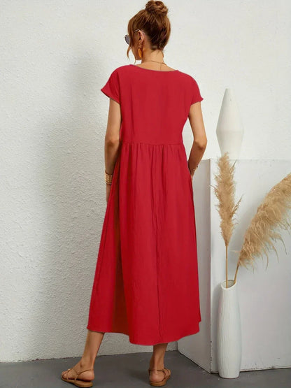 Emilie | Soepelvallende midi-jurk met tijdloze elegantie