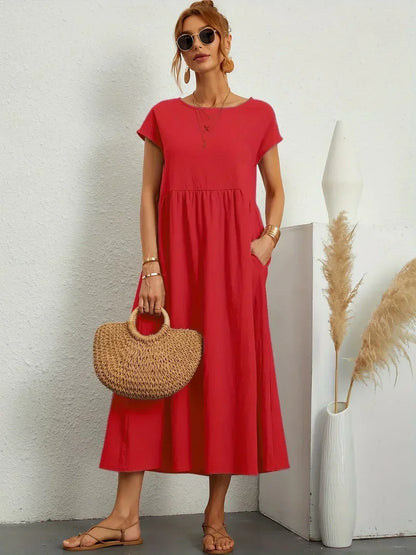 Emilie | Soepelvallende midi-jurk met tijdloze elegantie