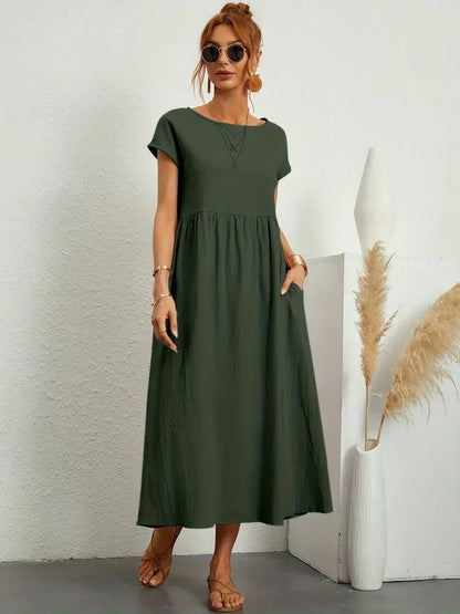 Emilie | Soepelvallende midi-jurk met tijdloze elegantie