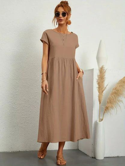 Emilie | Soepelvallende midi-jurk met tijdloze elegantie