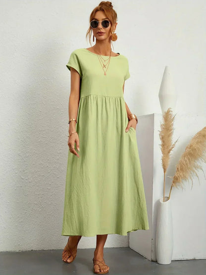 Emilie | Soepelvallende midi-jurk met tijdloze elegantie