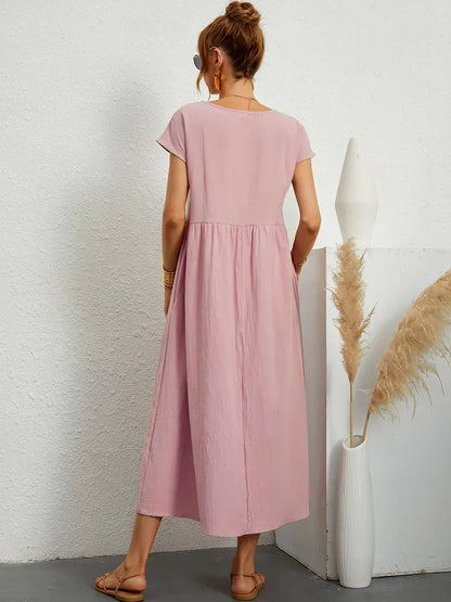 Emilie | Soepelvallende midi-jurk met tijdloze elegantie