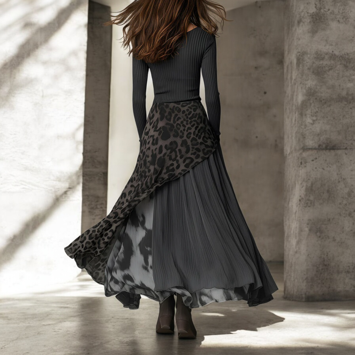 NATALIA | Lange Jurk met Elegante Luipaardprint en Flatterende Vloeiing