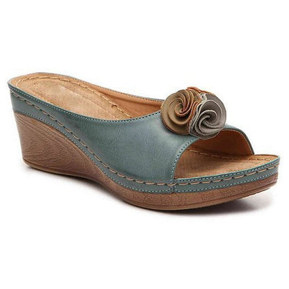 Norelle | Elegante Sleehaksandalen met bloemendetail
