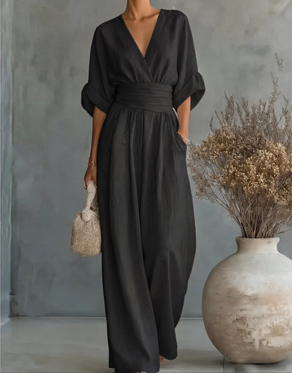 Livia – Elegante jumpsuit met V-hals en wijde pijpen
