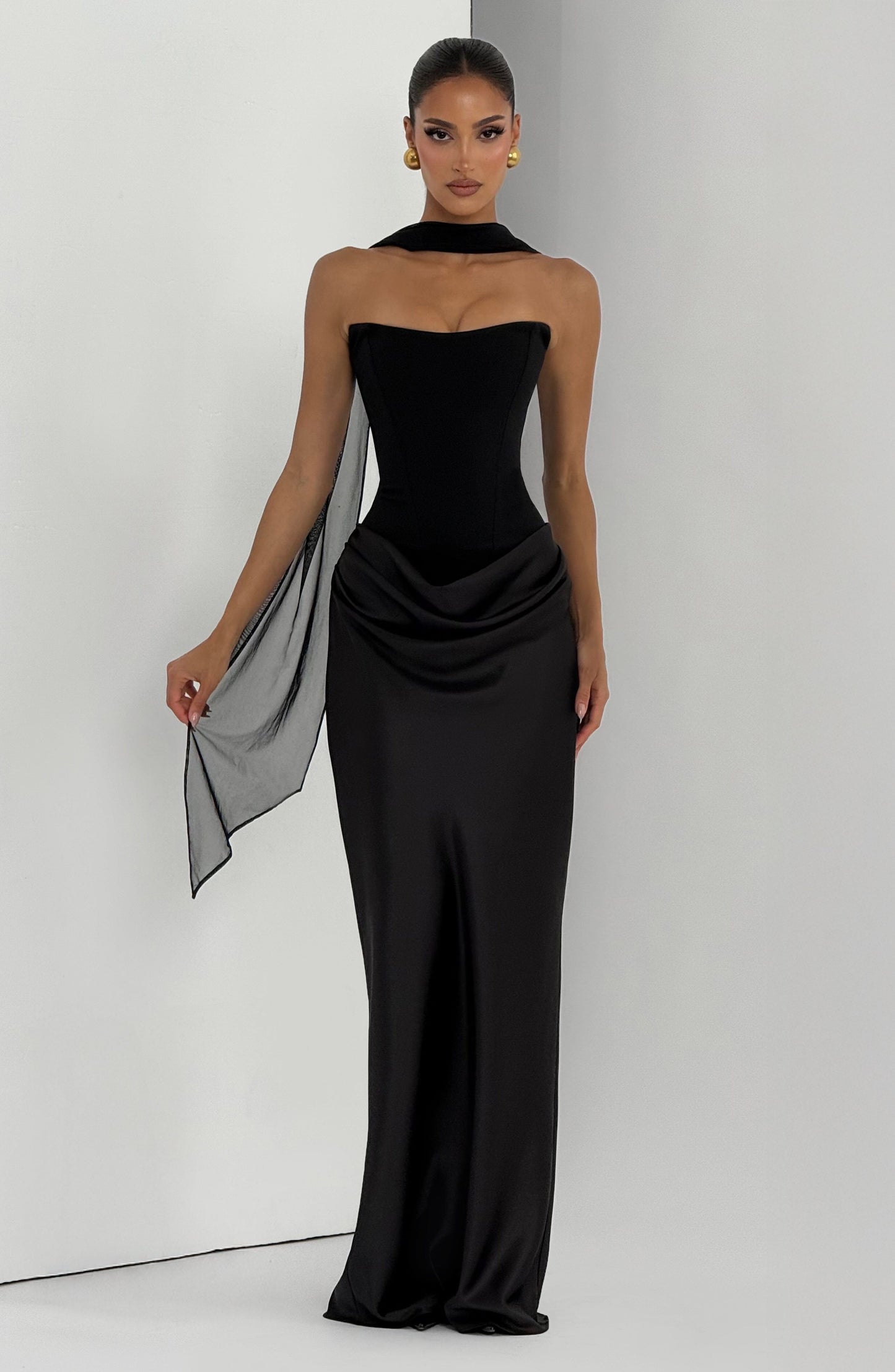 Violetta | Elegante Zwarte Maxi Jurk