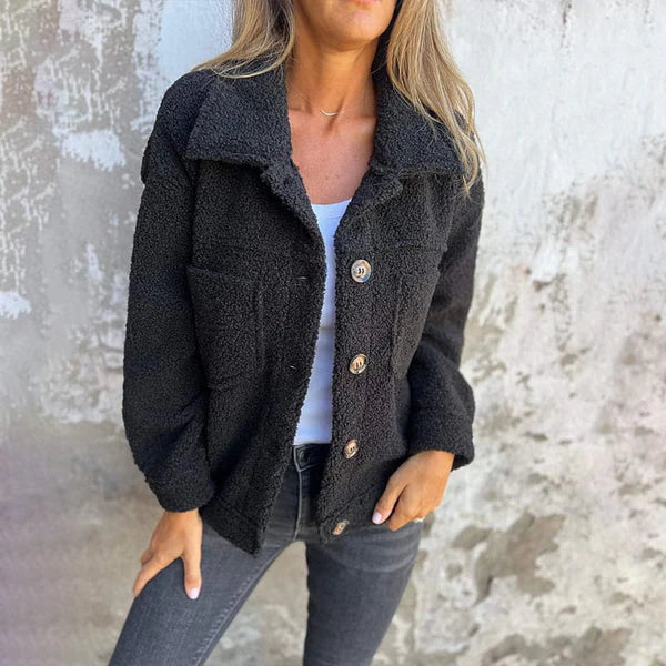 GAËLLE | Elegante Korte Jas met Revers en Chic