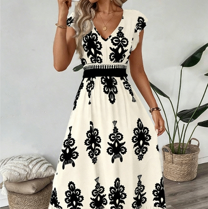 Valérie | Elegante zomerjurk met V-hals en sierlijke print